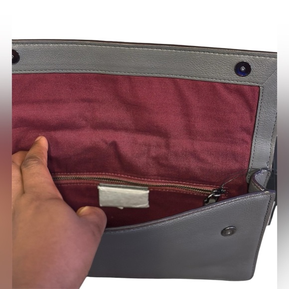 MARC BY MARC JACOBS BLUE AND GRAY CLUTCH WITH DUST BAG - Picture 11 of 15